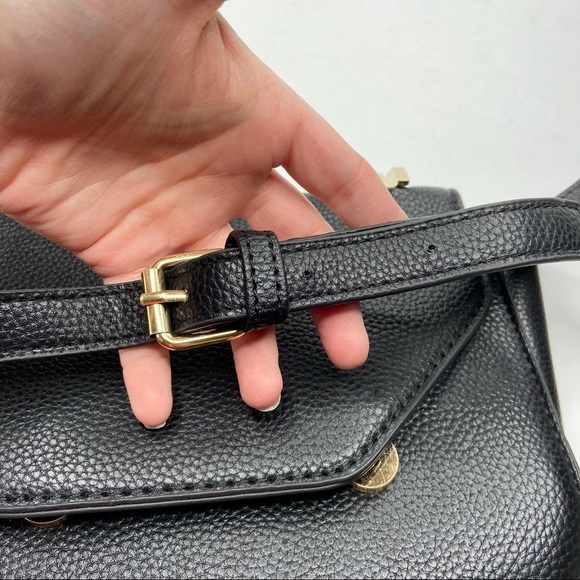 Black Faux Leather Structured Metal Handle Purse - Picture 7 of 13
